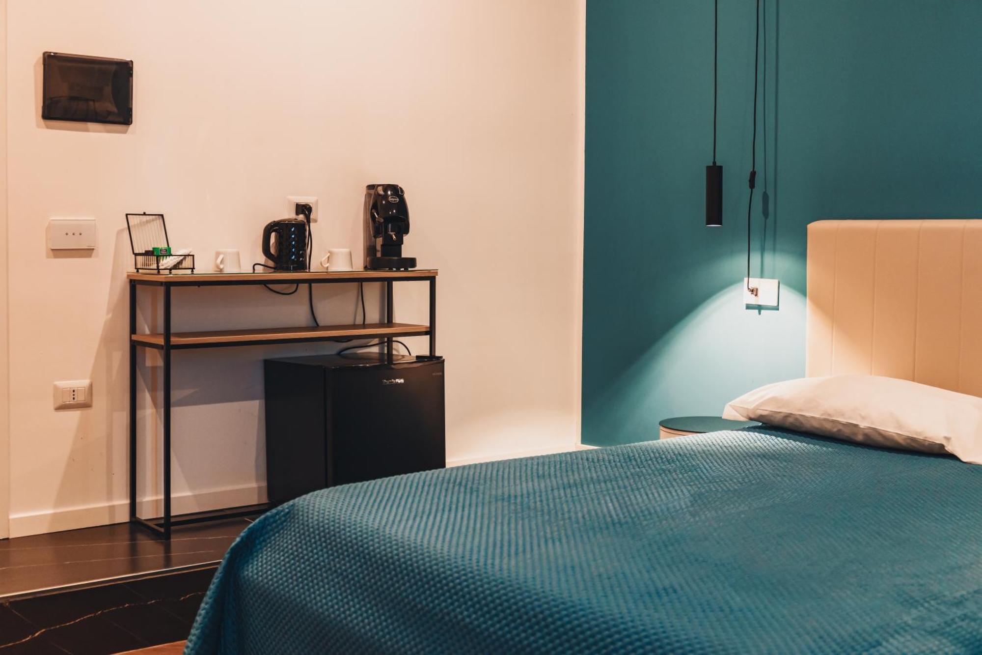 Attico33 Hotel เนเปิลส์ ภายนอก รูปภาพ