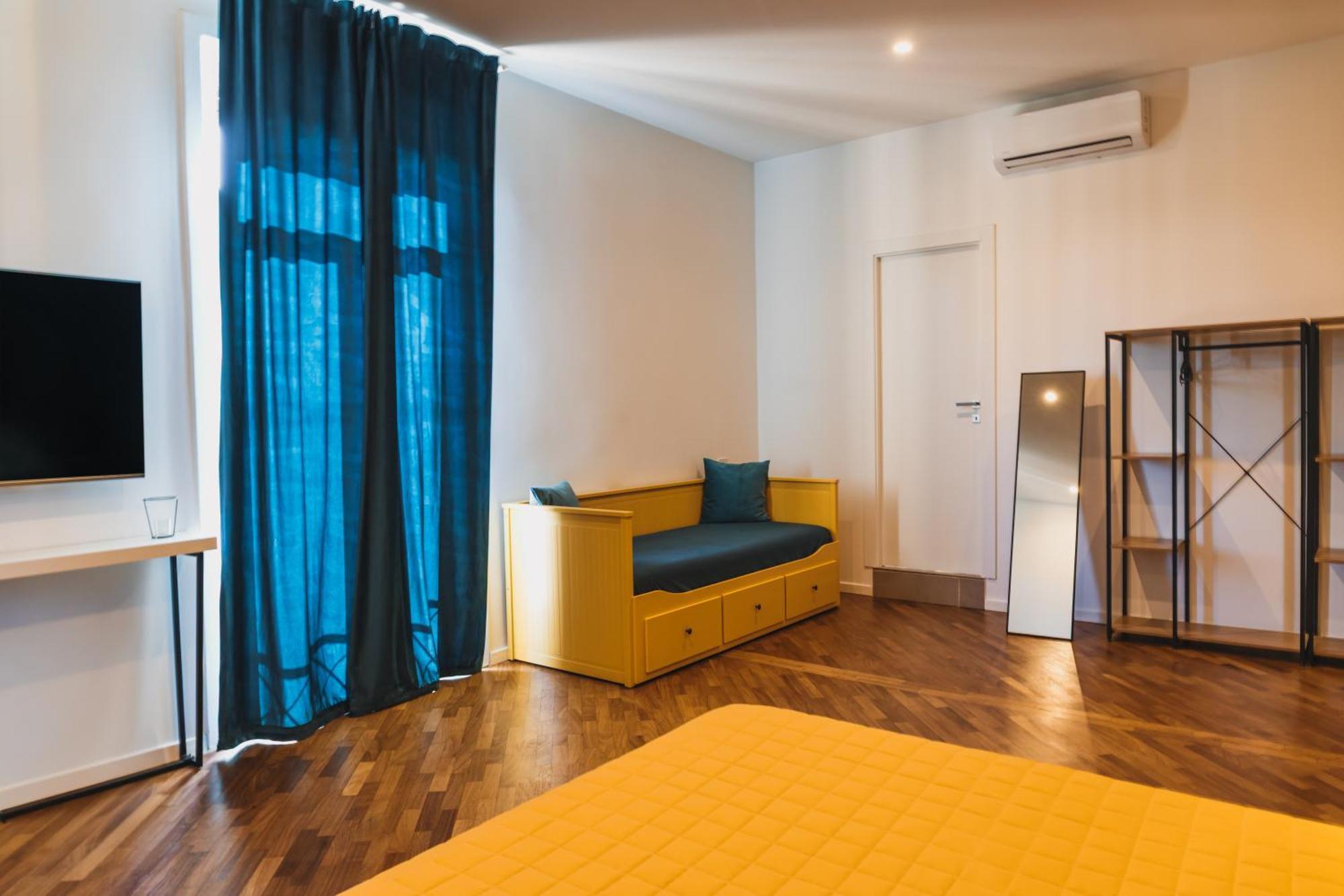 Attico33 Hotel เนเปิลส์ ภายนอก รูปภาพ